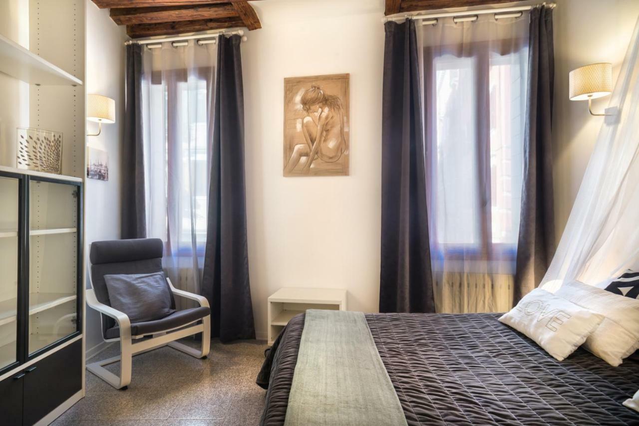Terrazzina - Romantic Pied A Terre At The Heart Of Cannaregio District ヴェネツィア エクステリア 写真